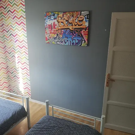 Avec 2 Chambres, Proche De La Gare De Brieuc Apartment