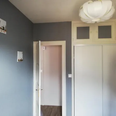 Avec 2 Chambres, Proche De La Gare De Brieuc Apartment