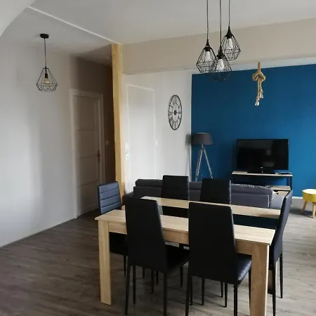 Avec 2 Chambres, Proche De La Gare De Brieuc Saint-Brieuc