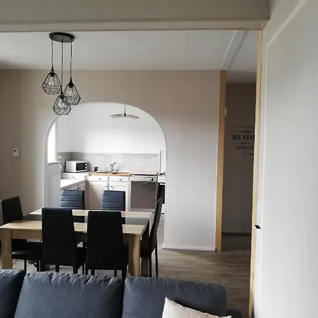 Apartment Avec 2 Chambres, Proche De La Gare De Brieuc Saint-Brieuc