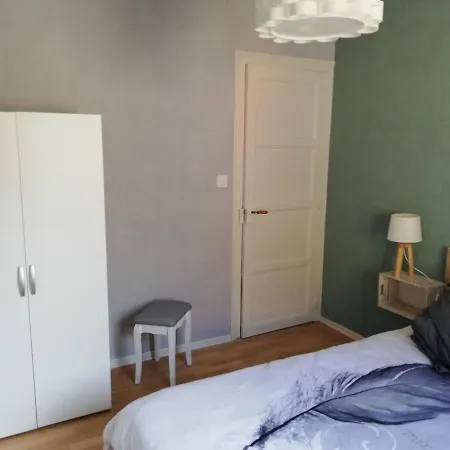 Avec 2 Chambres, Proche De La Gare De Brieuc Apartment *
