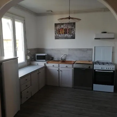 Avec 2 Chambres, Proche De La Gare De Brieuc Apartment *