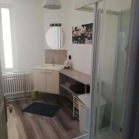 Avec 2 Chambres, Proche De La Gare De Brieuc Saint-Brieuc